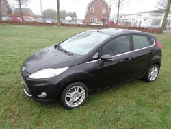 Zwart, metallic lak Gebruikt 2009 Ford Fiesta Hatchback | € 2.350 (Goede deal)