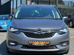 Grijs Gebruikt 2018 Opel Zafira MPV | € 14.800 (Eerlijke prijs)