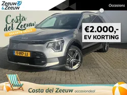 Grijs Gebruikt 2023 Kia Niro 4 SUV | € 31.895 (Eerlijke prijs)