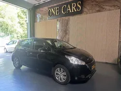 Zwart Gebruikt 2013 Peugeot 208 Hatchback | € 2.950 (Goede deal)