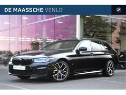 Zwart Gebruikt 2022 BMW 520 Executive Stationwagen | € 44.950