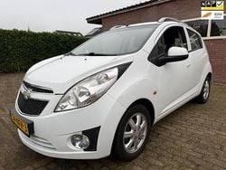 Wit Gebruikt 2010 Chevrolet Spark LT Hatchback | € 2.750 (Eerlijke prijs)