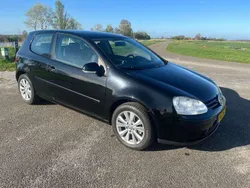 Zwart Gebruikt 2007 VW Golf V Hatchback | € 2.950 (Eerlijke prijs)