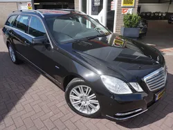 Zwart Gebruikt 2012 Mercedes E200 Elegance Stationwagen | € 15.285