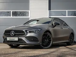 Grijs Gebruikt 2020 Mercedes CLA250e AMG Sedan | € 37.950 (Eerlijke prijs)