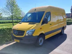 Geel Gebruikt 2017 Mercedes Sprinter Van | € 7.950