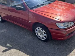 Rood Gebruikt 2000 Peugeot 306 Hatchback | € 850 (Eerlijke prijs)