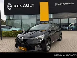 Zwart Gebruikt 2021 Renault Clio V Intens Hatchback | € 11.945 (Goede deal)