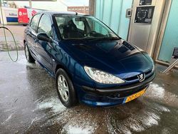 Gebruikt 2006 Peugeot 206 | € 750