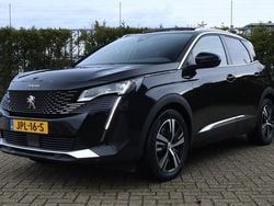 Zwart Gebruikt 2023 Peugeot 3008 GTi SUV | € 28.900 (Eerlijke prijs)