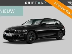 Zwart Gebruikt 2022 BMW 330e M Sport Stationwagen | € 37.940 (Eerlijke prijs)