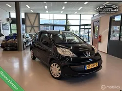 Zwart Gebruikt 2008 Peugeot 107 Hatchback | € 4.495 (Duur)