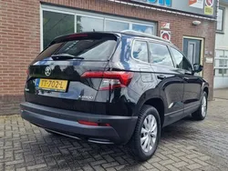 Zwart Gebruikt 2018 Skoda Karoq Clever SUV | € 16.450 (Eerlijke prijs)