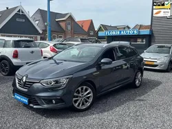 Grijs, metallic lak Gebruikt 2019 Renault Mégane GT Line GT-Line Stationwagen | € 16.945 (Eerlijke prijs)
