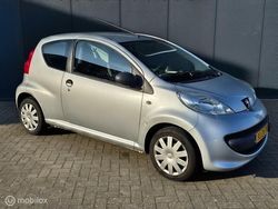 Grijs Gebruikt 2008 Peugeot 107 Hatchback | € 1.999 (Eerlijke prijs)