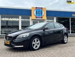Zwart Gebruikt 2012 Volvo V40 Kinetic Hatchback | € 5.750 (Super prijs)