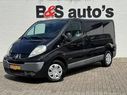 Zwart Gebruikt 2009 Renault Trafic Van | € 3.950 (Eerlijke prijs)