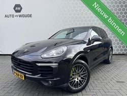 Zwart Gebruikt 2017 Porsche Cayenne Edition SUV | € 29.950 (Eerlijke prijs)