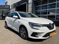 Wit Gebruikt 2021 Renault Mégane GrandTour Intens Stationwagen | € 20.450 (Eerlijke prijs)