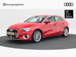 Rood Gebruikt 2023 Audi A3 Sportback Advanced Hatchback | € 27.500 (Super prijs)