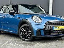 Blauw Gebruikt 2022 Mini John Cooper Works Hatchback | € 29.725 (Iets duurder)