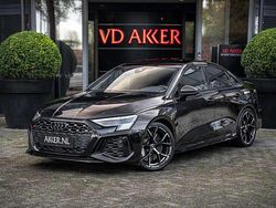 Zwart Gebruikt 2022 Audi RS3 Premium Sedan | € 68.450