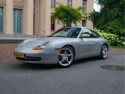 Zilver Gebruikt 1998 Porsche 911 Carrera Coupé | € 27.950 (Eerlijke prijs)