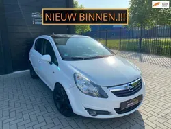 Wit Gebruikt 2009 Opel Corsa Sport Hatchback | € 4.950 (Eerlijke prijs)
