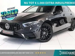 Zwart Gebruikt 2023 Mercedes A250 AMG line Hatchback | € 34.940 (Eerlijke prijs)