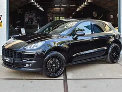 Zwart, metallic lak Gebruikt 2017 Porsche Macan SUV | € 32.900 (Goede deal)