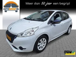 Wit Gebruikt 2014 Peugeot 208 Hatchback | € 5.995 (Eerlijke prijs)