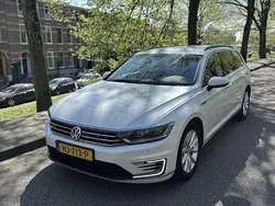 Wit Gebruikt 2015 VW Passat Highline Stationwagen | € 12.000 (Goede deal)