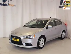 Grijs Gebruikt 2010 Mitsubishi Lancer Edition Hatchback | € 6.399 (Eerlijke prijs)