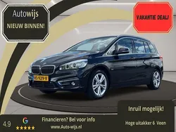 Zwart Gebruikt 2016 BMW 220 Luxury Line Stationwagen | € 11.895 (Eerlijke prijs)