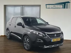 Zwart Gebruikt 2019 Peugeot 3008 GT-line SUV | € 15.450 (Iets duurder)
