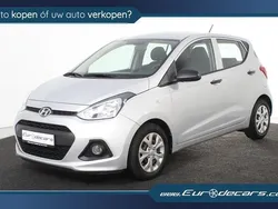 Zilver, metallic lak Gebruikt 2016 Hyundai i10 Hatchback | € 7.400 (Goede deal)
