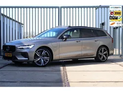 Grijs Gebruikt 2021 Volvo V60 R-Design Stationwagen | € 41.995 (Eerlijke prijs)