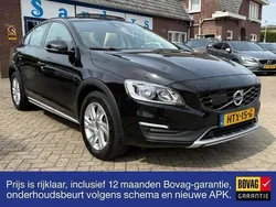 Zwart Gebruikt 2017 Volvo S60 CC Sedan | € 21.950