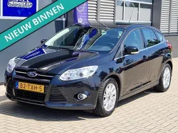 Zwart Gebruikt 2012 Ford Focus Titanium Hatchback | € 4.350 (Goede deal)