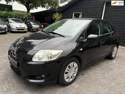 Zwart, metallic lak Gebruikt 2007 Toyota Auris Sol Hatchback | € 5.950 (Eerlijke prijs)