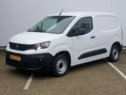 Wit Gebruikt 2021 Peugeot Partner Premium MPV | € 10.900 (Goede deal)