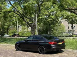 Grijs Gebruikt 2017 BMW 530 Luxury Line Sedan | € 29.500