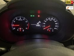 Zwart (metallic) Gebruikt 2025 Kia Picanto Comfort Hatchback | € 10.950 (Super prijs)