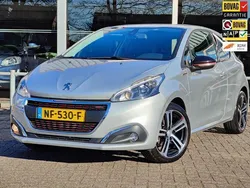 Grijs Gebruikt 2017 Peugeot 208 GT-line Hatchback | € 9.250 (Eerlijke prijs)