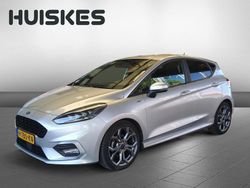 Grijs Gebruikt 2020 Ford Fiesta ST-Line Hatchback | € 13.950 (Eerlijke prijs)