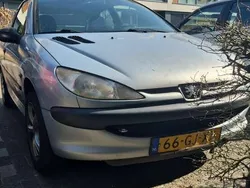 Grijs Gebruikt 2001 Peugeot 206 Hatchback | € 1.100 (Eerlijke prijs)