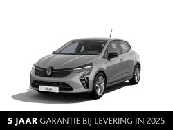 Grijs Nieuw 2025 Renault Clio V Evolution Hatchback | € 24.190 (Eerlijke prijs)