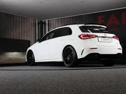 Wit Gebruikt 2018 Mercedes A200 Business Hatchback | € 28.950 (Duur)