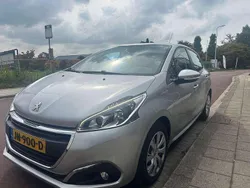 Zilver Gebruikt 2016 Peugeot 208 Hatchback | € 6.395 (Goede deal)