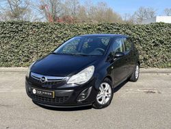 Zwart Gebruikt 2009 Opel Corsa Enjoy Hatchback | € 3.250 (Eerlijke prijs)